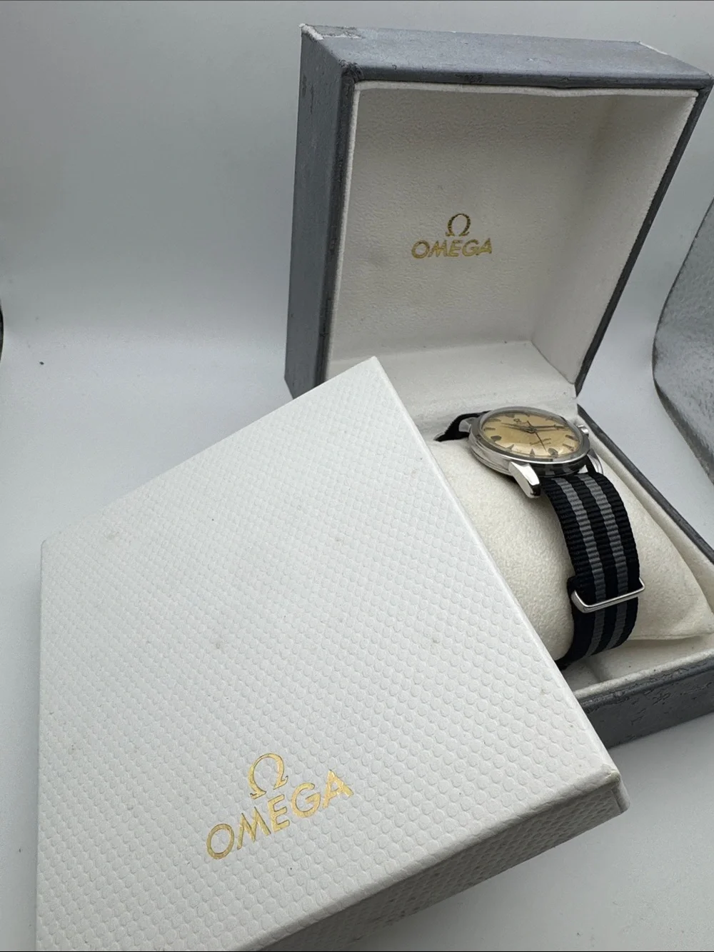 Vintage Omega Seamaster Calendar Automatic Watch